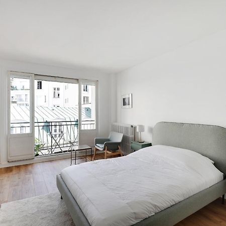 Bright Studio For 2 - Champs-Elysees Παρίσι Εξωτερικό φωτογραφία