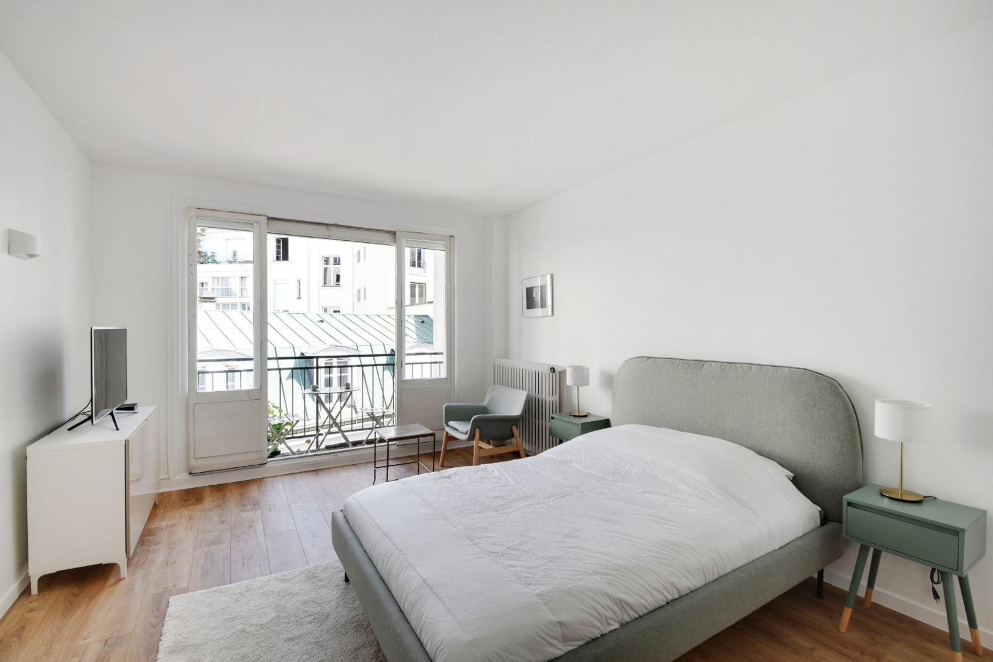 Bright Studio For 2 - Champs-Elysees Παρίσι Εξωτερικό φωτογραφία
